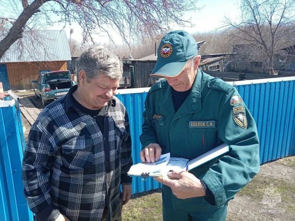 В Алтайском крае продолжают рейды по соблюдению правил пожарной безопасности В Алтайском крае продолжают рейды по соблюдению правил пожарной безопасности