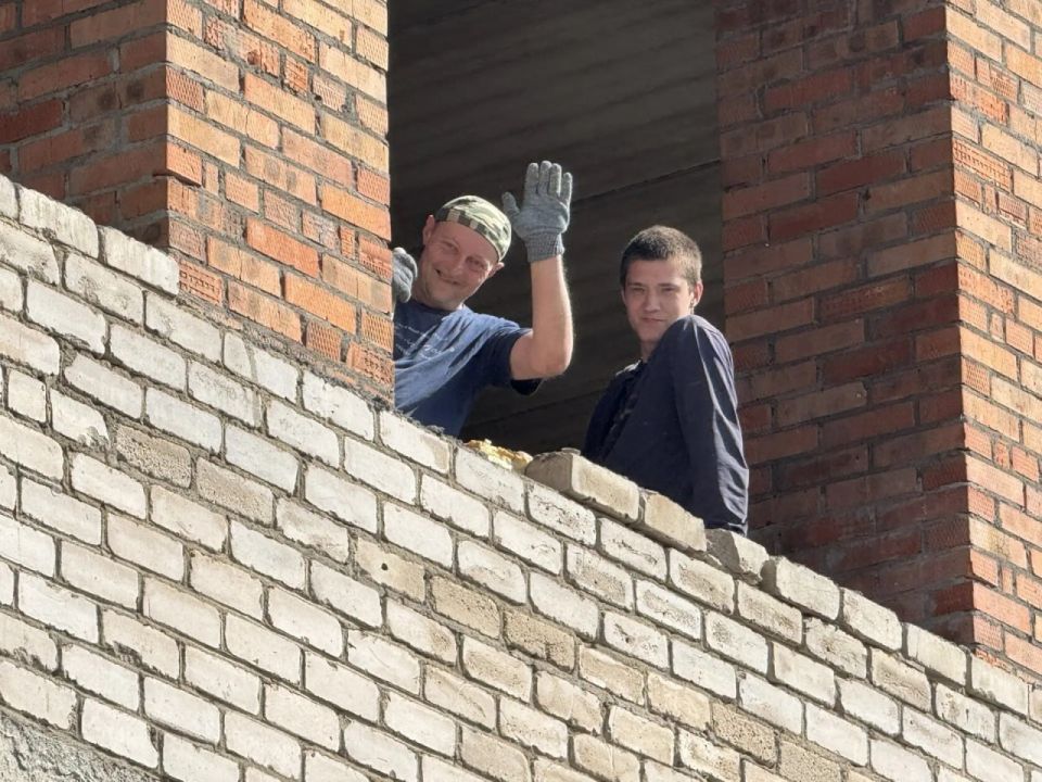 Школу в селе Советское, которая довела главу района до уголовки, починят капитально Школу в селе Советское, которая довела главу района до уголовки, починят капитально