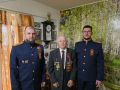 Сотрудники следственного отдела по городу Бийск СК России по Алтайскому краю навестили ветерана Валентина Викторовича Хитрова, который в детстве пережил всю блокаду Ленинграда