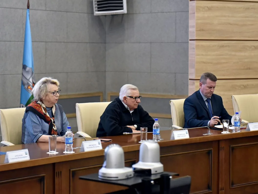 В администрации Барнаула обсудили подготовку к летней оздоровительной кампании 2026 года В администрации Барнаула обсудили подготовку к летней оздоровительной кампании 2026 года
