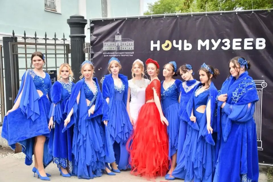 Виктор Томенко: Более 75 тысяч человек посетили «Ночь музеев», которая прошла в нашем Алтайском крае Виктор Томенко: Более 75 тысяч человек посетили «Ночь музеев», которая прошла в нашем Алтайском крае