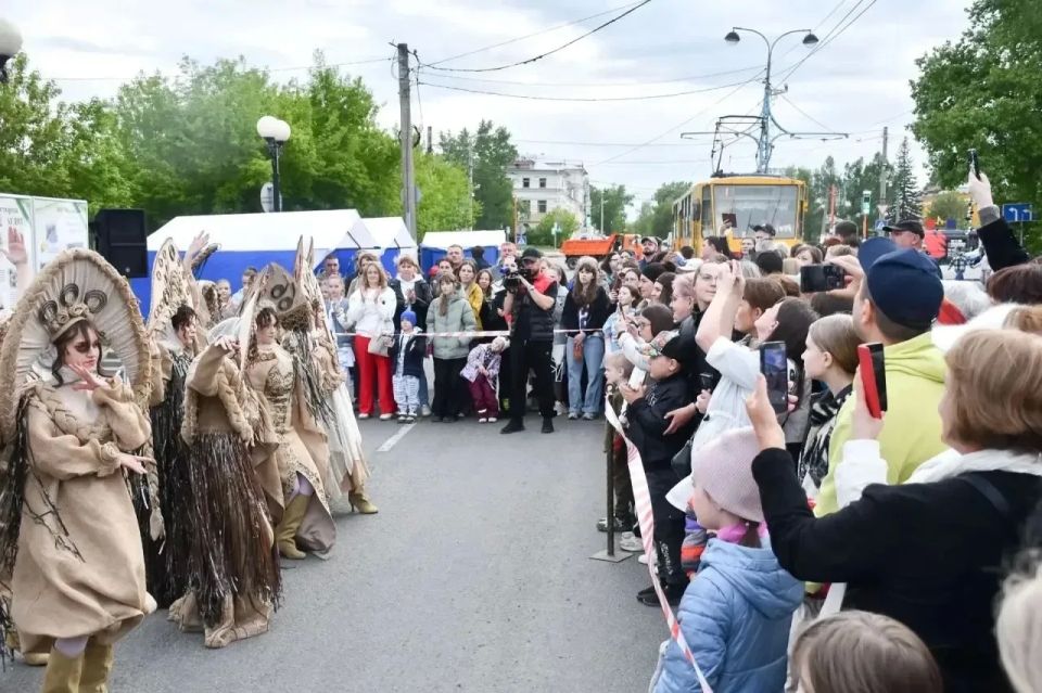 Более 75 тысяч человек посетили «Ночь музеев» в Алтайском крае Более 75 тысяч человек посетили «Ночь музеев» в Алтайском крае