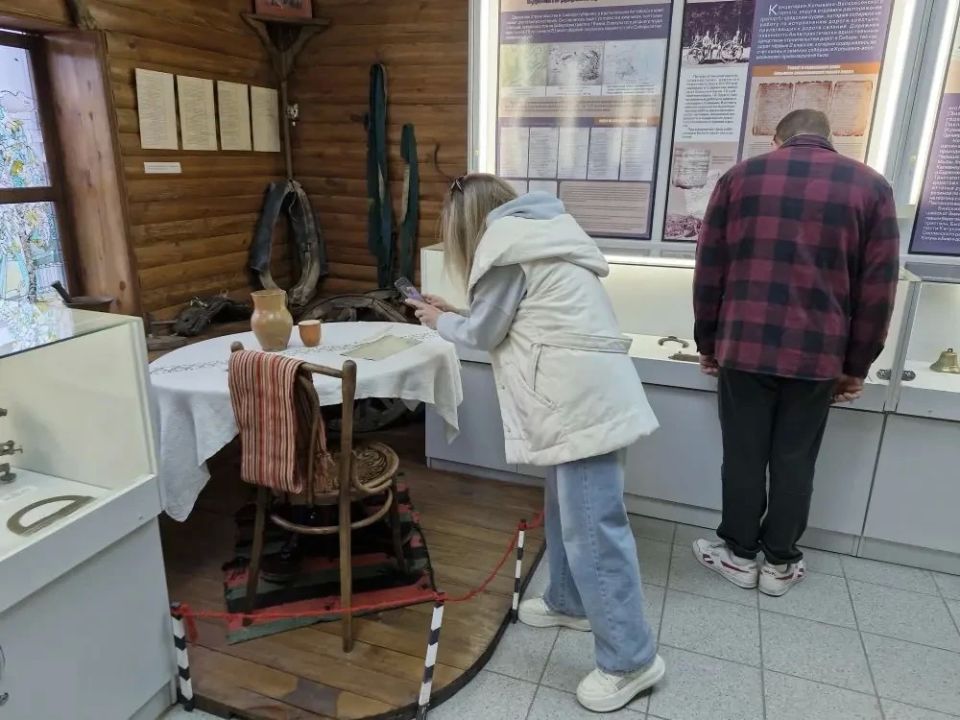 Порядка двух тысяч человек посетили музей «Дороги Алтая» в музейную ночь Порядка двух тысяч человек посетили музей «Дороги Алтая» в музейную ночь