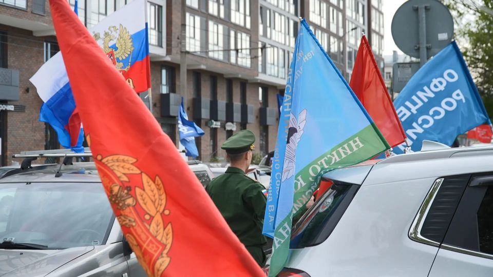 Автопробег «Офицеров России» объединил четыре района Алтайского края Автопробег «Офицеров России» объединил четыре района Алтайского края