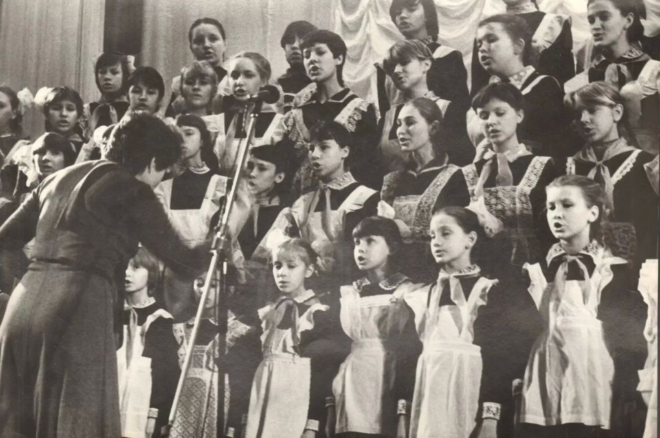 Если спросить людей, выросших в СССР, о самом ярком детском воспоминании, многие назовут пионерский лагерь Если спросить людей, выросших в СССР, о самом ярком детском воспоминании, многие назовут пионерский лагерь