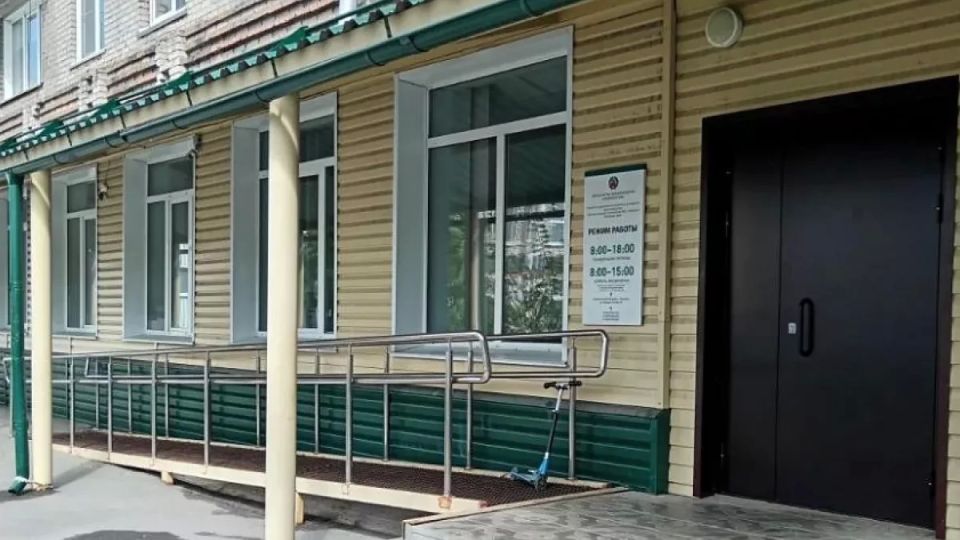 Педиатрическое отделение детской поликлиники №5 переехало с ул. Эмилии Алексеевой, 50 в здание по адресу: ул. Германа Титова, 16