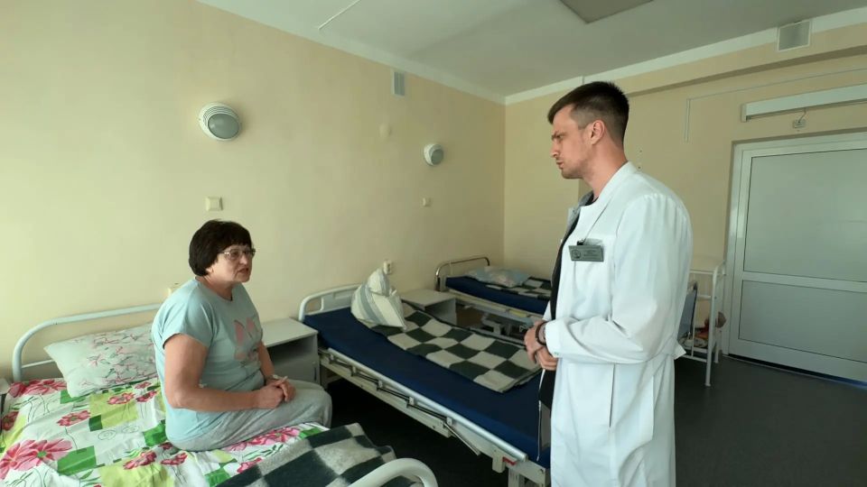 Променял юг на Сибирь и спас пациентку с ножом в голове: история нейрохирурга Ивана Самсона из Бийска Променял юг на Сибирь и спас пациентку с ножом в голове: история нейрохирурга Ивана Самсона из Бийска