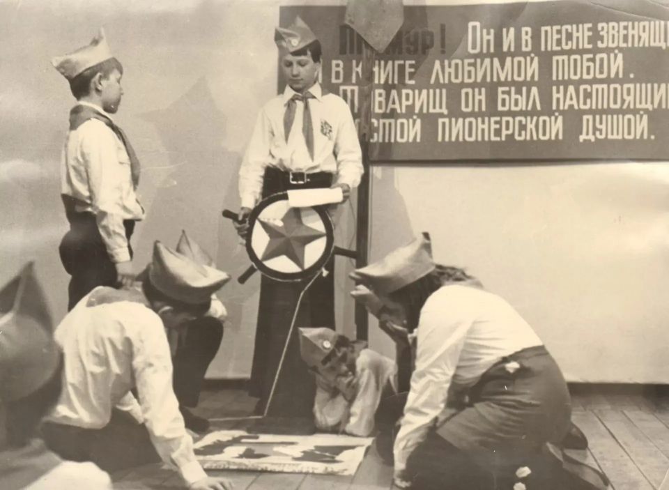 Если спросить людей, выросших в СССР, о самом ярком детском воспоминании, многие назовут пионерский лагерь Если спросить людей, выросших в СССР, о самом ярком детском воспоминании, многие назовут пионерский лагерь