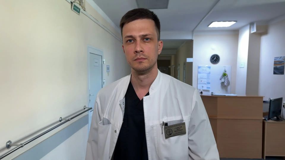 Променял юг на Сибирь и спас пациентку с ножом в голове: история нейрохирурга Ивана Самсона из Бийска Променял юг на Сибирь и спас пациентку с ножом в голове: история нейрохирурга Ивана Самсона из Бийска