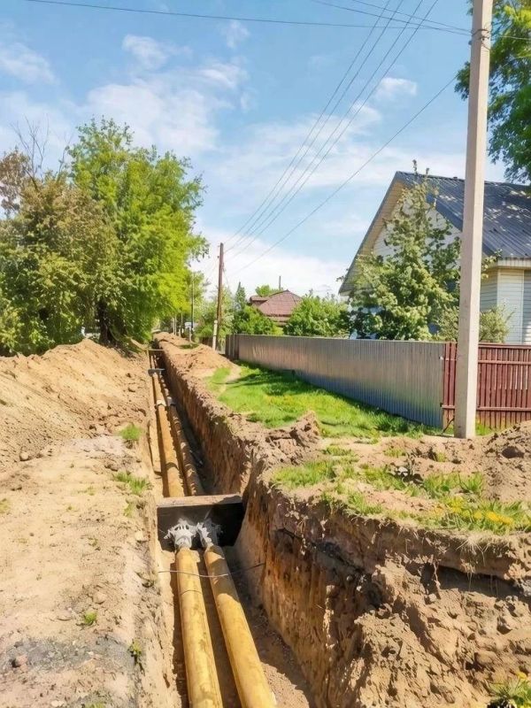 В селах Алтайского края после завершения отопительного сезона приступили к замене тепловых сетей