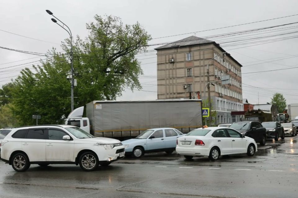 Первая "круглосуточная пробка" Первая "круглосуточная пробка"