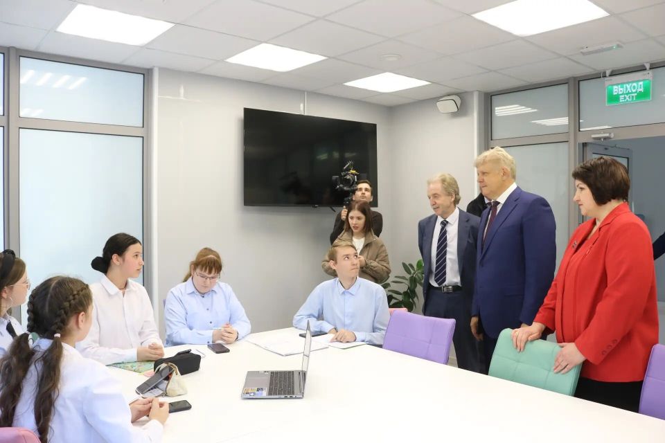 Территорию вокруг "Сибирского кольцевого источника фотонов" будут развивать в наукограде Кольцово Территорию вокруг "Сибирского кольцевого источника фотонов" будут развивать в наукограде Кольцово