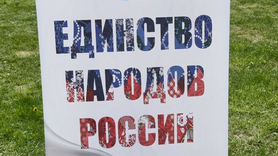 «Молодецкие игры народов России» прошли в Барнауле «Молодецкие игры народов России» прошли в Барнауле