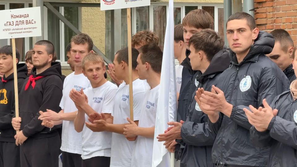 «Молодецкие игры народов России» прошли в Барнауле «Молодецкие игры народов России» прошли в Барнауле