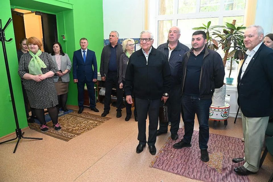 Барнаульские общественники посетили центры национальных культур Барнаульские общественники посетили центры национальных культур