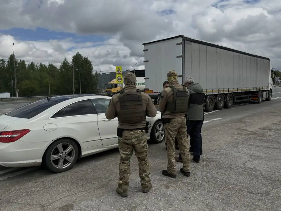 Госавтоинспекция города Барнаула подводит итоги профилактической операции "Должник" Госавтоинспекция города Барнаула подводит итоги профилактической операции "Должник"