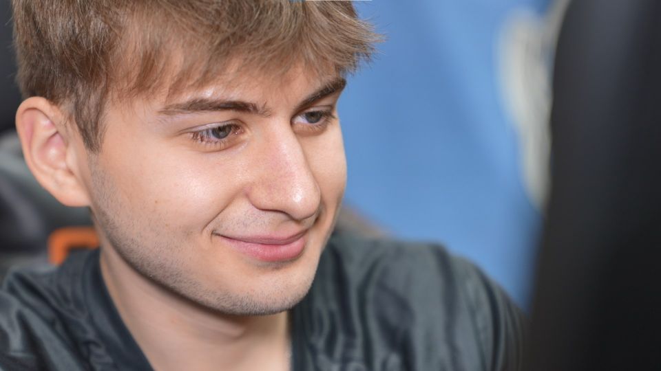 Киберспортсмены Сибири встретились на турнире в Барнауле Киберспортсмены Сибири встретились на турнире в Барнауле