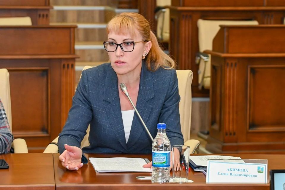 Заседание антинаркотической комиссии Барнаула состоялось в администрации города Заседание антинаркотической комиссии Барнаула состоялось в администрации города