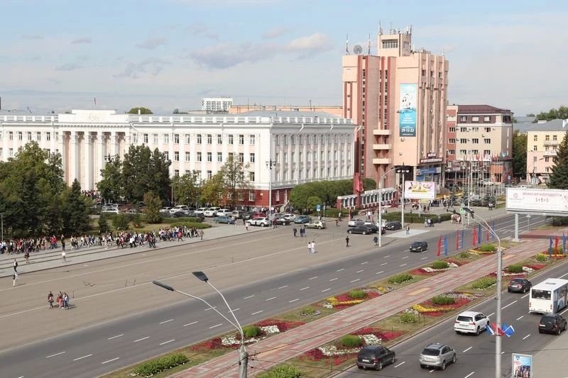 На поддержку муниципалитетов и ремонт местных дорог в Алтайском крае дополнительно направят более 1 млрд рублей