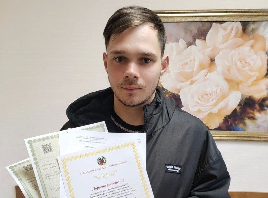 Две молодые семьи из Барнаула стали родителями двойняшек Две молодые семьи из Барнаула стали родителями двойняшек