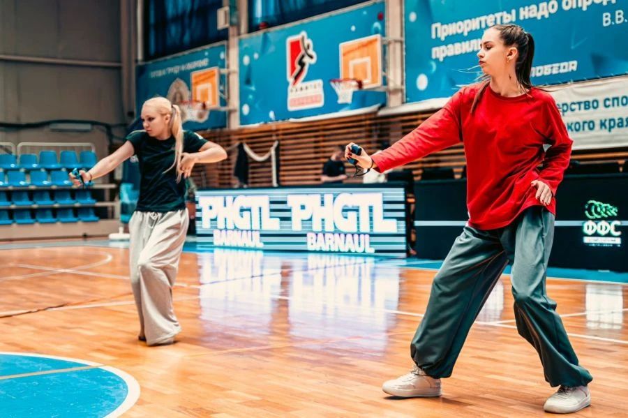 В Барнауле подвели итоги фестиваля и чемпионата Сибири по фиджитал спорту В Барнауле подвели итоги фестиваля и чемпионата Сибири по фиджитал спорту