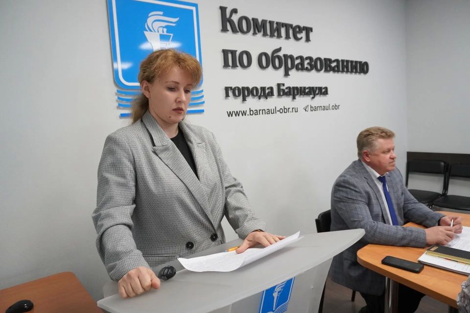 Готовность к проведению государственной итоговой аттестации обсудили в Барнауле Готовность к проведению государственной итоговой аттестации обсудили в Барнауле