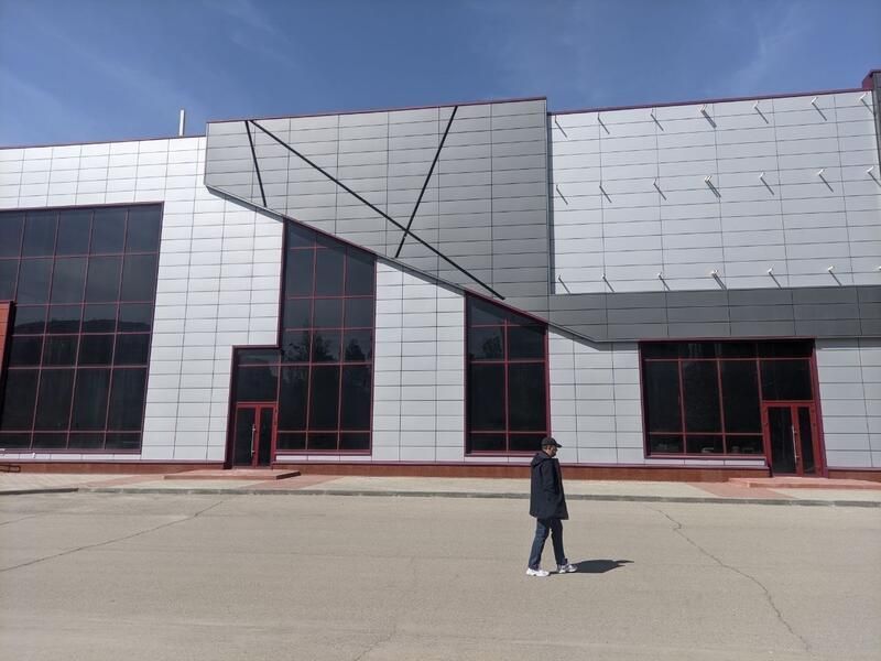 В ожидании открытия. В спальном районе Барнаула сдали в эксплуатацию "замороженный" ТРЦ В ожидании открытия. В спальном районе Барнаула сдали в эксплуатацию "замороженный" ТРЦ