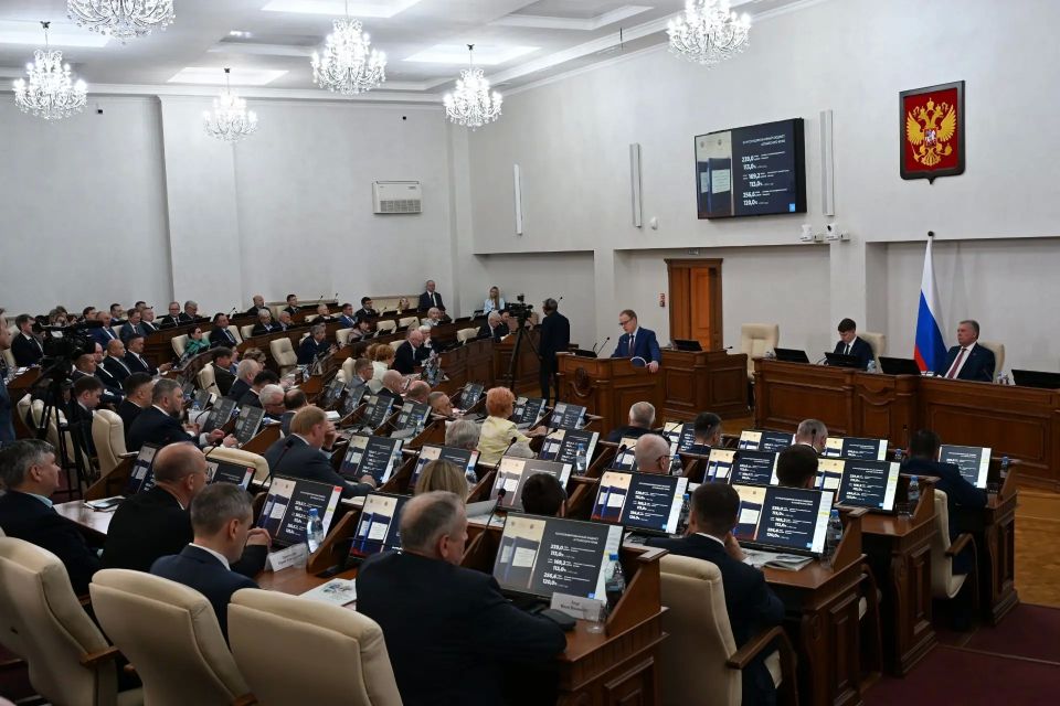 Алтайский край достойно справляется с вызовами времени Алтайский край достойно справляется с вызовами времени