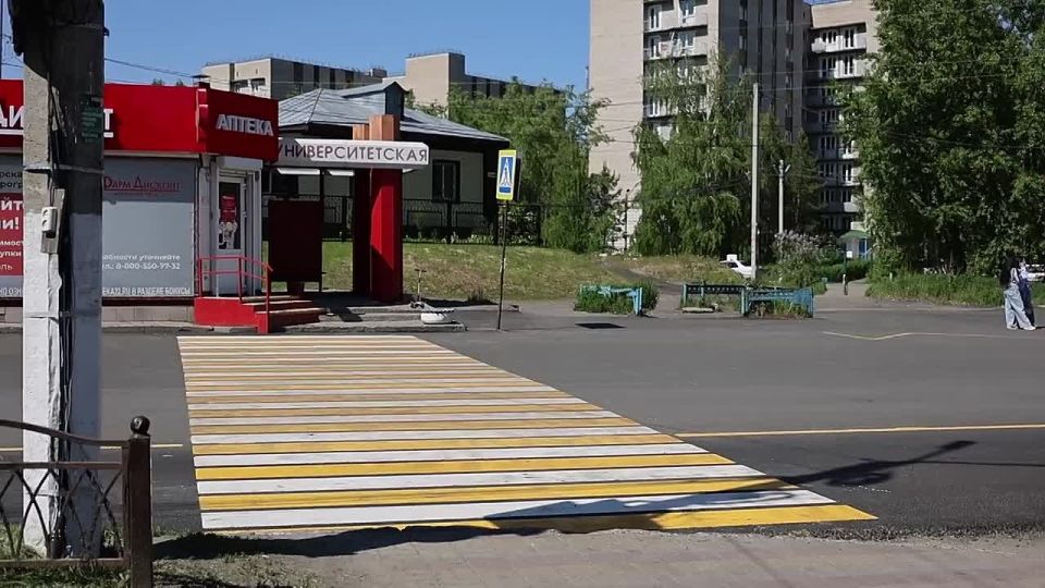 Нечётную сторону улицы Вали Максимовой оставят закрытой для движения транспорта до 30 июля
