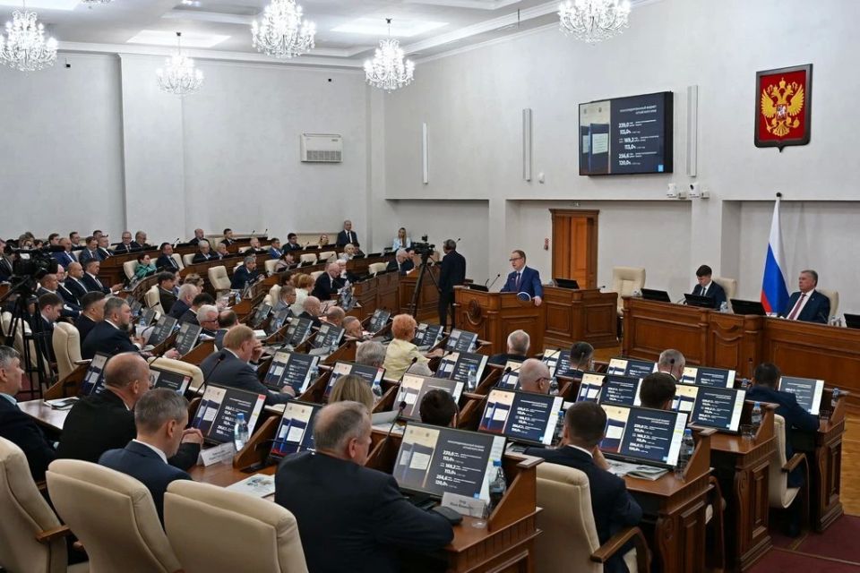 Губернатор Виктор Томенко отчитался о работе Правительства Алтайского края в 2025 году Губернатор Виктор Томенко отчитался о работе Правительства Алтайского края в 2025 году