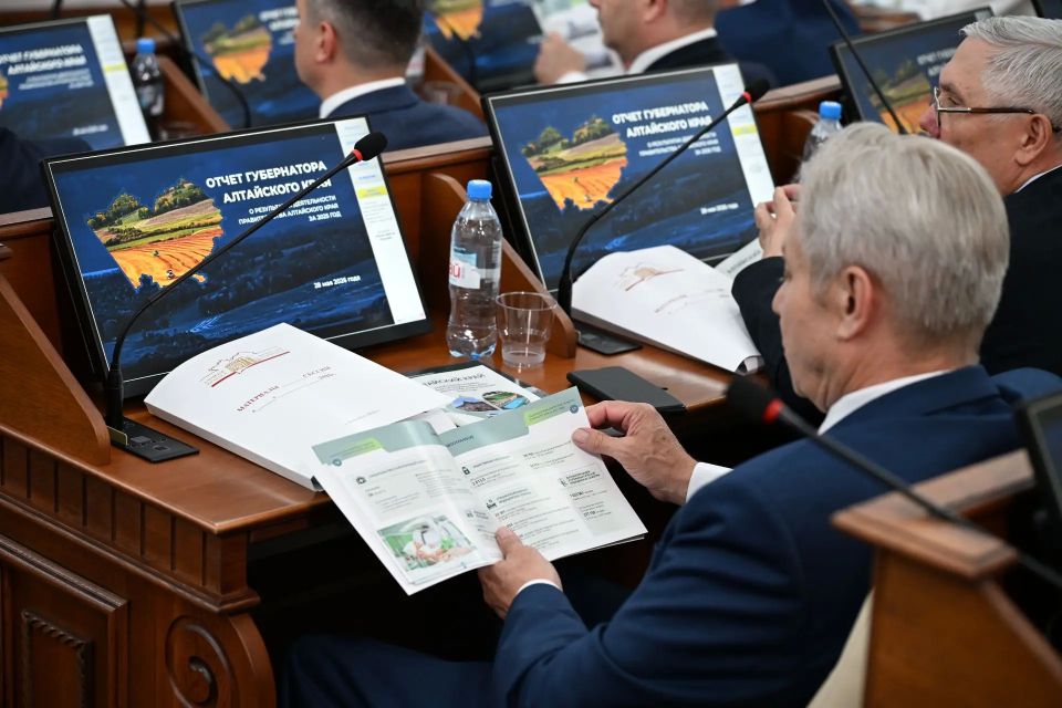 Алтайский край достойно справляется с вызовами времени Алтайский край достойно справляется с вызовами времени