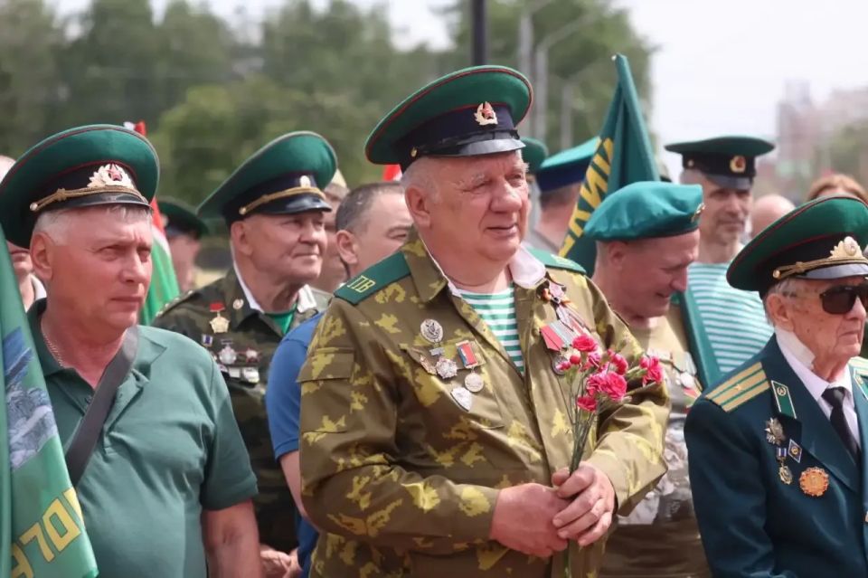 Виктор Томенко: Сегодня — День пограничника Виктор Томенко: Сегодня — День пограничника