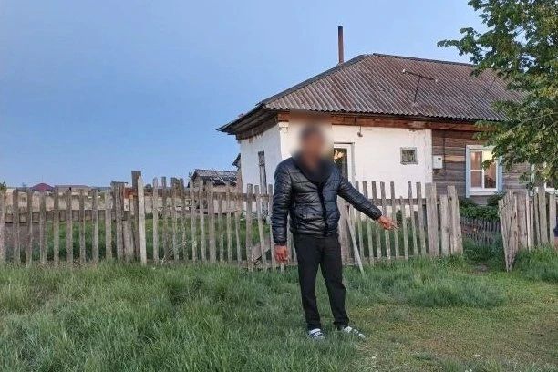 «Умеренная цена»: пенсионерка поменяла золотые украшения на одеяло в Алтайском крае