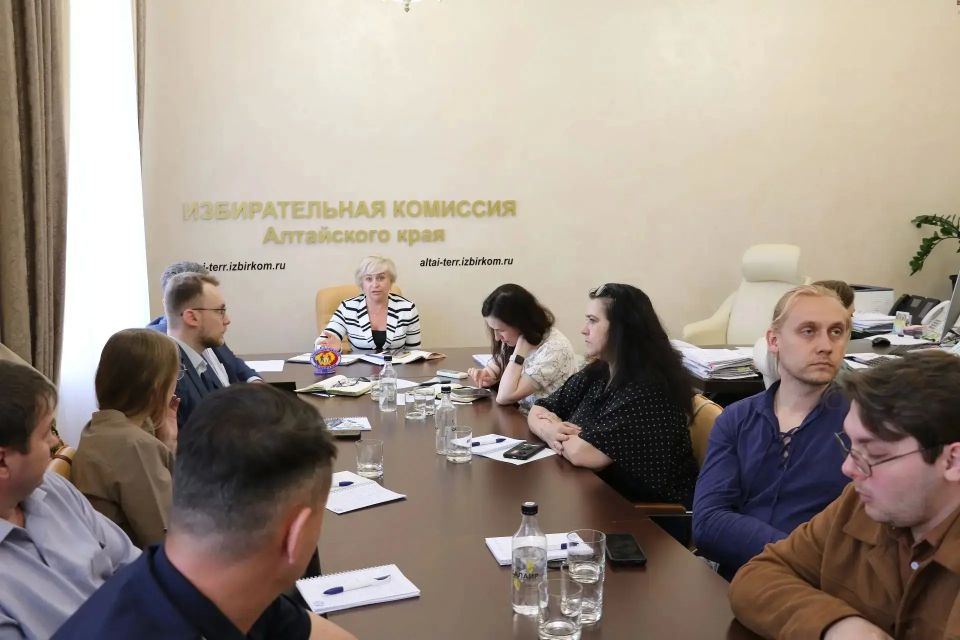 Политические партии готовятся к избирательной кампании: сегодня в ЦИК России прошло совещание по вопросам участия партий в выборах депутатов Государственной Думы Политические партии готовятся к избирательной кампании: сегодня в ЦИК России прошло совещание по вопросам участия партий в выборах депутатов Государственной Думы