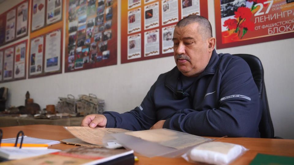 «Будешь руководить церемонией захоронения»: как алтайский поисковик Вячеслав Овсиенко возвращает имена пропавшим солдатам «Будешь руководить церемонией захоронения»: как алтайский поисковик Вячеслав Овсиенко возвращает имена пропавшим солдатам