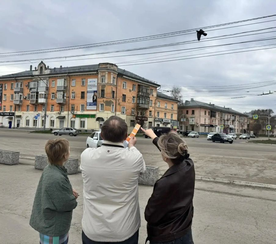 Заместитель Главы Администрации города Антон Васильев провёл очередное заседание Общественного совета по вопросам градостроительной деятельности при Администрации города Заместитель Главы Администрации города Антон Васильев провёл очередное заседание Общественного совета по вопросам градостроительной деятельности при Администрации города
