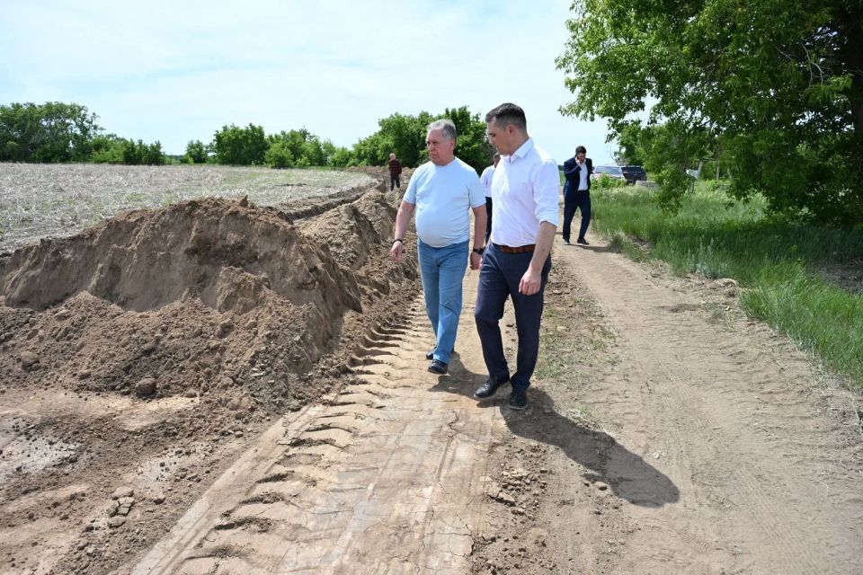 Председатель АКЗС посетил хозяйство в Михайловском районе Председатель АКЗС посетил хозяйство в Михайловском районе