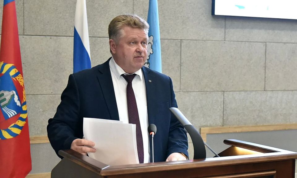 Итоги прошедшего учебного года обсудили на расширенном аппаратном совещании в администрации города Итоги прошедшего учебного года обсудили на расширенном аппаратном совещании в администрации города