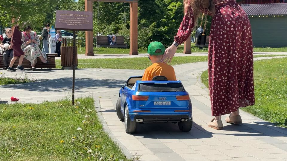 В День защиты детей в барнаульском парке прошел фестиваль «Движения первых» В День защиты детей в барнаульском парке прошел фестиваль «Движения первых»
