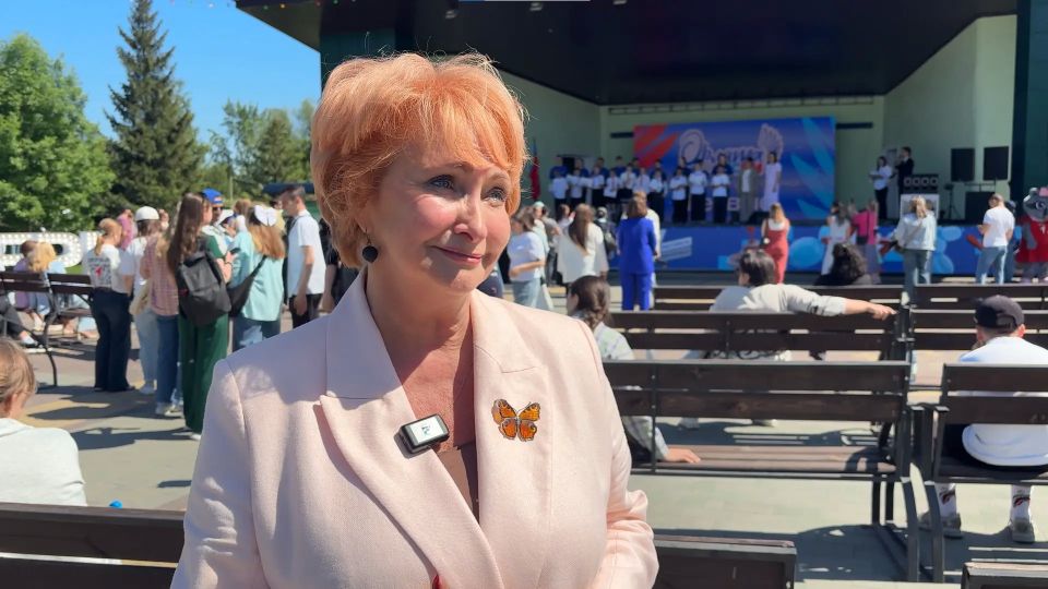 В День защиты детей в барнаульском парке прошел фестиваль «Движения первых» В День защиты детей в барнаульском парке прошел фестиваль «Движения первых»