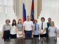 #РубцовскГлазамиДетей. 1 июня, в Международный день защиты детей, в Администрации города - особенные гости: юные журналисты и литераторы - воспитанники студии «Вдохновение» из ЦВР «Малая Академия» под руководством Галины...