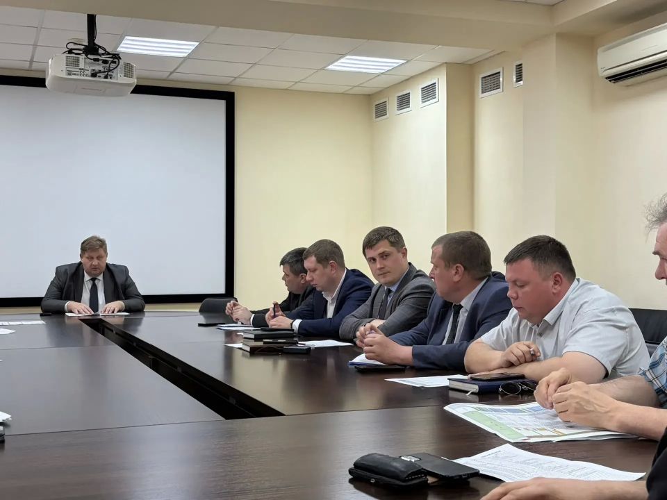 В Барнауле обсудили реализацию федерального проекта «Чистый воздух» В Барнауле обсудили реализацию федерального проекта «Чистый воздух»