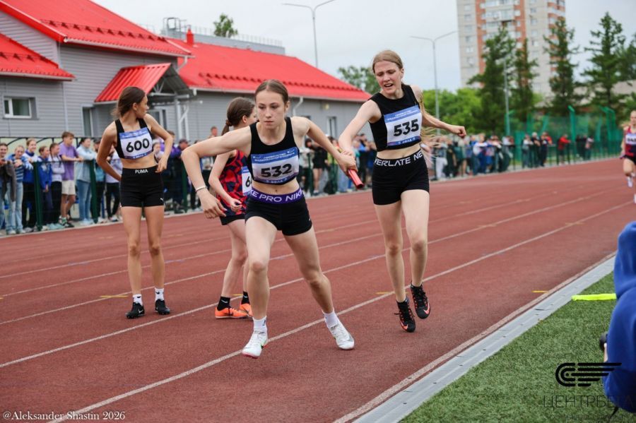 Легкоатлеты Алтайского края завоевали на чемпионате и первенстве СФО в Омске 19 золотых медалей и более 30 наград другого достоинства Легкоатлеты Алтайского края завоевали на чемпионате и первенстве СФО в Омске 19 золотых медалей и более 30 наград другого достоинства