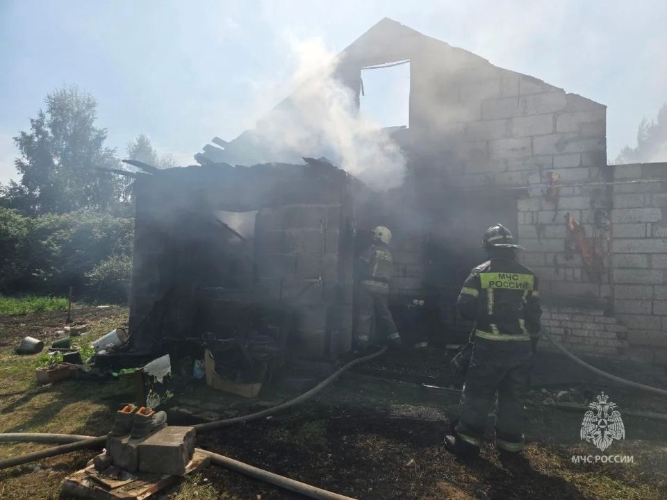 В Бельмесёво ликвидирован пожар