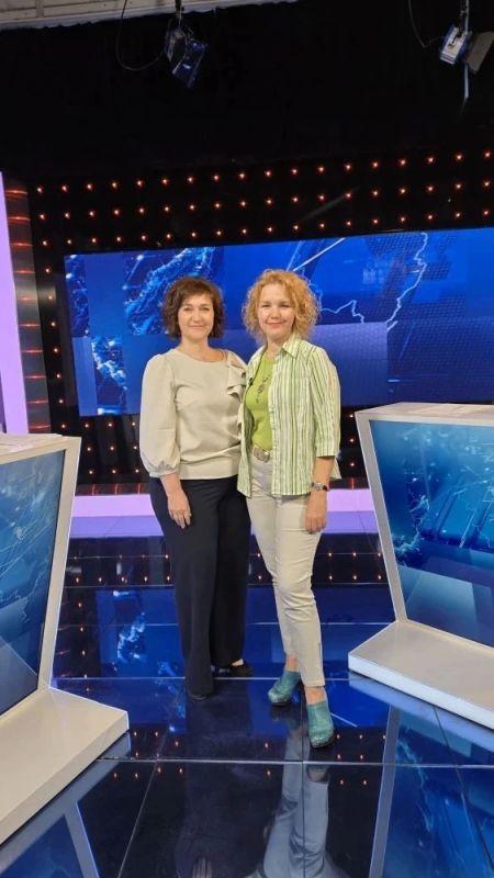 #МойДетскийСад #СМИ_о_нас. Руководитель Службы ранней помощи Алтайского краевого центра психолого-педагогической и медико-социальной помощи Оксана Василевич выступила в эфире «Вести Алтай» и дала интервью телеведущей Асе...