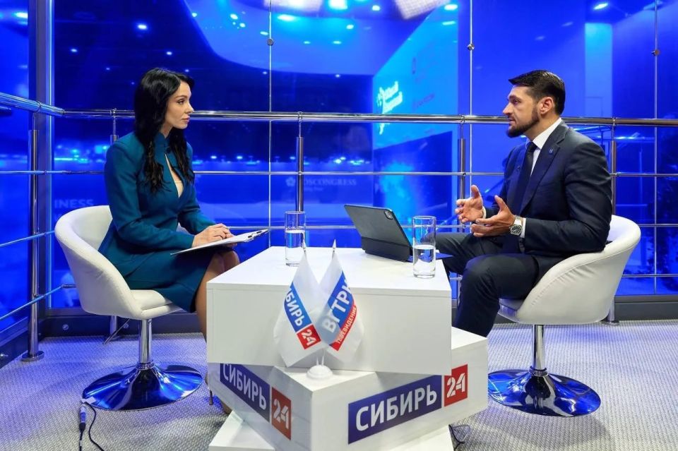 По итогам ПМЭФ-2026 в Республику Алтай будут привлечены инвестиции в объёме 110,26 миллиарда рублей По итогам ПМЭФ-2026 в Республику Алтай будут привлечены инвестиции в объёме 110,26 миллиарда рублей