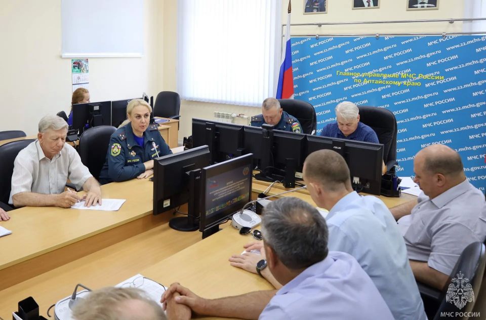 Диалог поколений: состоялась конференция Региональной общественной организации ветеранов органов управления по делам ГОЧС и противопожарной службы Алтайского края Диалог поколений: состоялась конференция Региональной общественной организации ветеранов органов управления по делам ГОЧС и противопожарной службы Алтайского края
