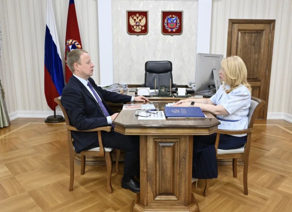 Виктор Томенко: В Алтайском крае организована системная работа, чтобы помогать семьям с детьми, которые попали в трудную жизненную ситуацию
