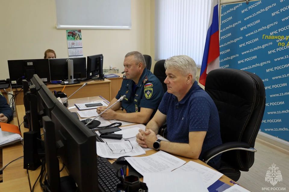 Диалог поколений: состоялась конференция Региональной общественной организации ветеранов органов управления по делам ГОЧС и противопожарной службы Алтайского края Диалог поколений: состоялась конференция Региональной общественной организации ветеранов органов управления по делам ГОЧС и противопожарной службы Алтайского края