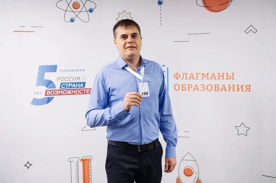 От сложных формул к реальной жизни: как уроки Кирилла Поползина меняют восприятие математики От сложных формул к реальной жизни: как уроки Кирилла Поползина меняют восприятие математики
